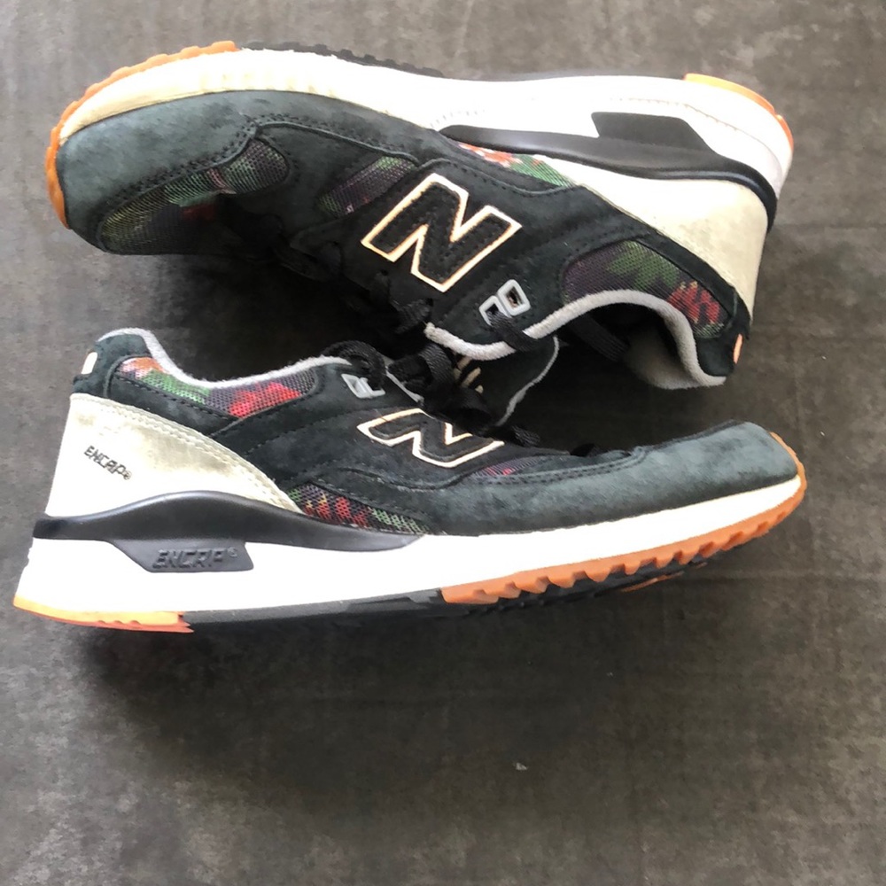Women’s new balance shoes